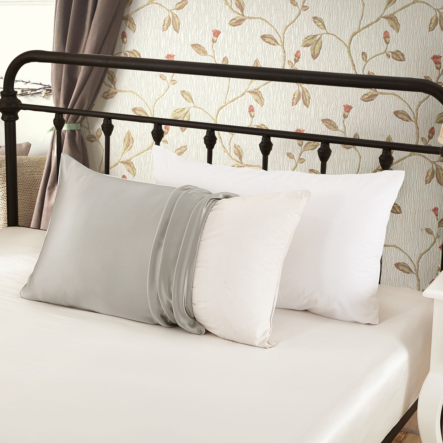 LILYSILK Silk Pillowcase with  - Hair Care Hospital avaliação e preço